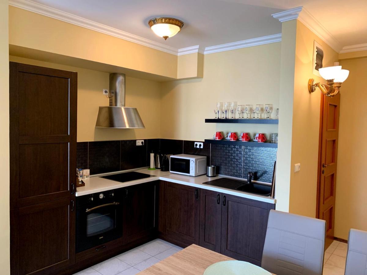 Lakeside Luxury Apartment ซามาร์ดี ภายนอก รูปภาพ