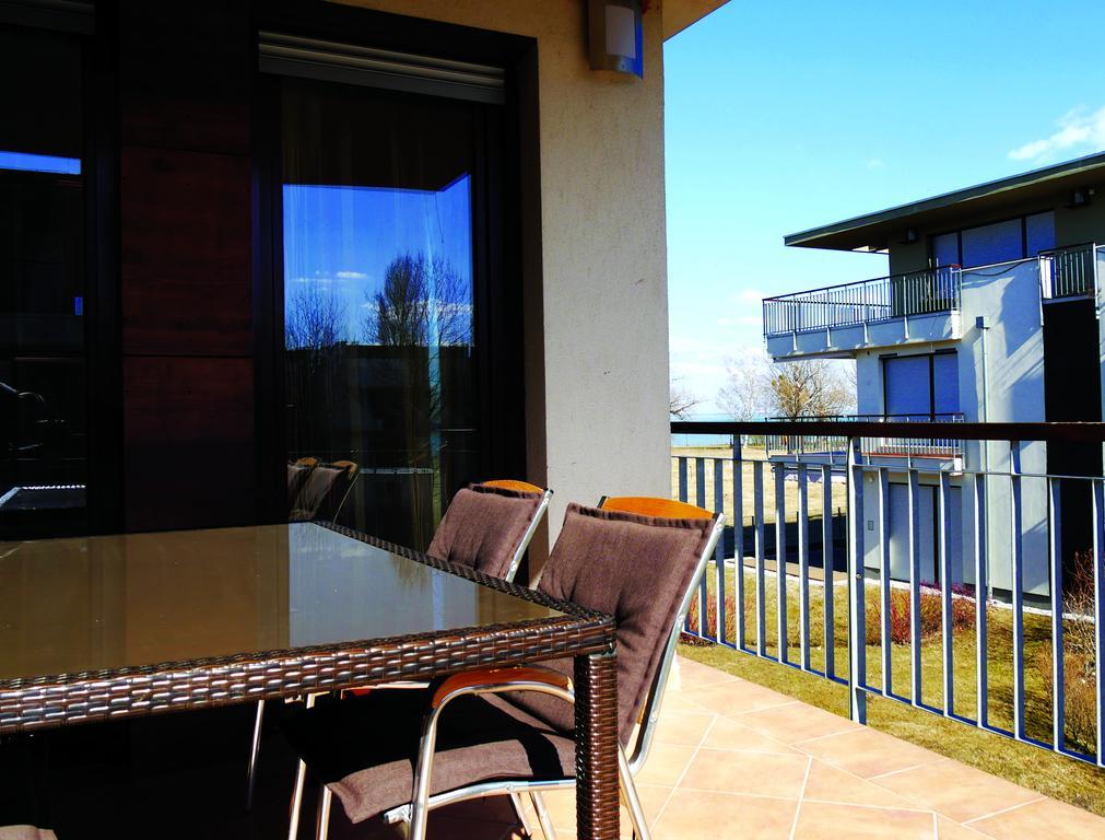 Lakeside Luxury Apartment ซามาร์ดี ภายนอก รูปภาพ